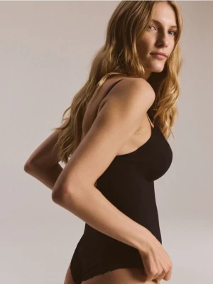 Reserved - Body z miseczkami push up - czarny