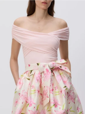 Reserved - Body z odkrytymi ramionami - pastelowy róż