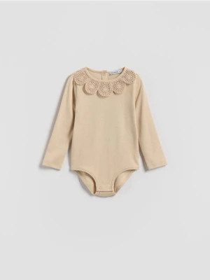 Reserved - Body z ozdobnym kołnierzykiem - beżowy