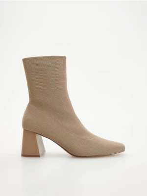 Reserved - Botki na obcasie - beżowy