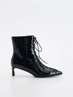 Reserved - Botki z ozdobnym wiązaniem - czarny