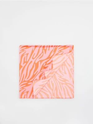 Reserved - Chusta ze zwierzęcym motywem - biały