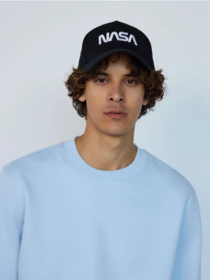 Reserved - Czapka baseball z napisem NASA - czarny