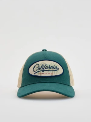 Reserved - Czapka trucker z naszywką - morski