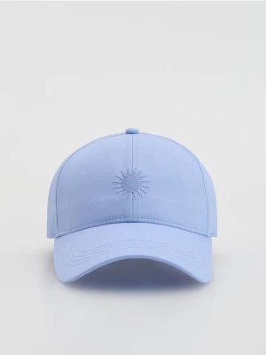 Reserved - Czapka z daszkiem z haftem - jasnoniebieski