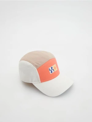 Reserved - Czapka z daszkiem - złamana biel