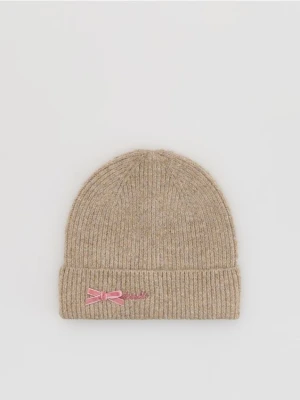 Reserved - Czapka z domieszką wełny - beżowy
