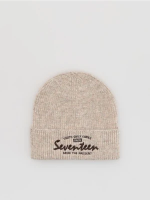 Reserved - Czapka z domieszką wełny - beżowy