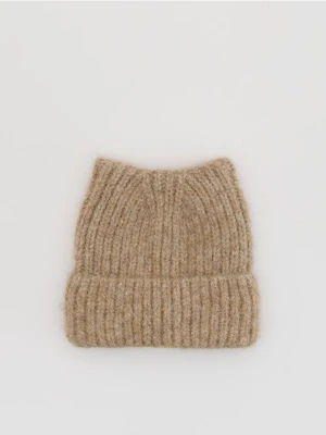 Reserved - Czapka z domieszką wełny - beżowy
