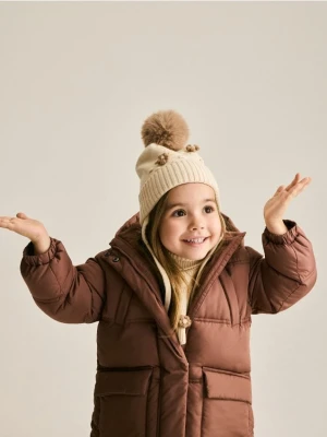 Reserved - Czapka z haftem - beżowy