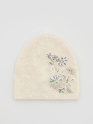Reserved - Czapka z wełną - złamana biel