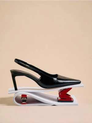 Reserved - Czółenka z odkrytą piętą - czarny