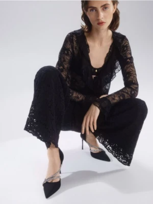 Zdjęcie produktu Reserved - Czółenka z ozdobnymi paskami - czarny