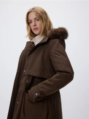 Reserved - Długa kurtka z kapturem - brązowy