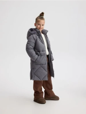 Reserved - Długi pikowany płaszcz z kapturem - ciemnoszary