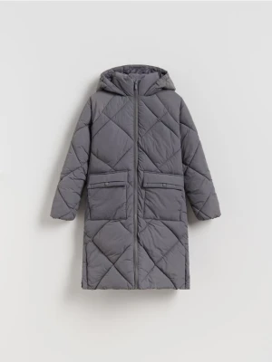 Reserved - Długi pikowany płaszcz z kapturem - ciemnoszary