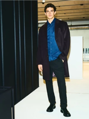 Reserved - Długi płaszcz z wełną - mahoniowy