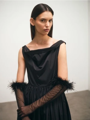 Reserved - Długie rękawiczki z piórami - czarny