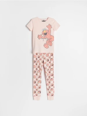 Reserved - Dwuczęściowa piżama Ulica Sezamkowa - pastelowy róż