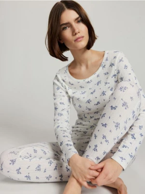 Reserved - Dwuczęściowa piżama w kwiaty - złamana biel