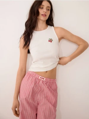 Reserved - Dwuczęściowa piżama z haftem - czerwony