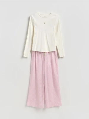 Reserved - Dwuczęściowa piżama z haftem - lawendowy