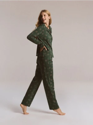 Reserved - Dwuczęściowa piżama ze świątecznym nadrukiem - zielony