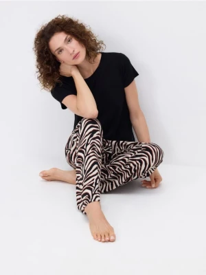 Reserved - Dwuczęściowa piżama ze zwierzęcym nadrukiem - czarny