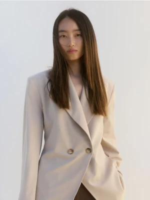 Reserved - Dwurzędowa marynarka - beżowy