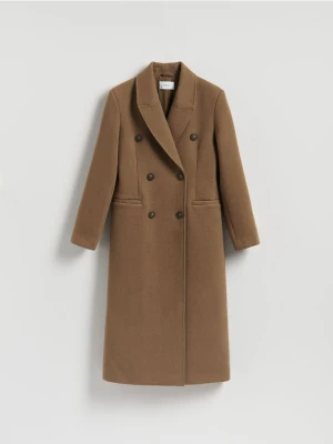 Reserved - Dwurzędowy taliowany płaszcz - oliwkowy