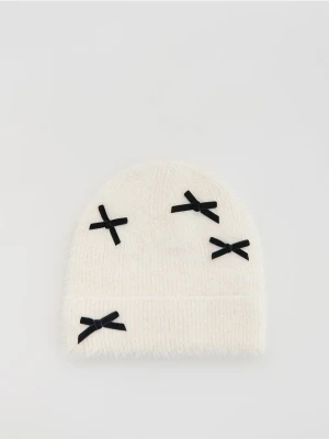 Reserved - Dzianinowa czapka z kokardkami - złamana biel