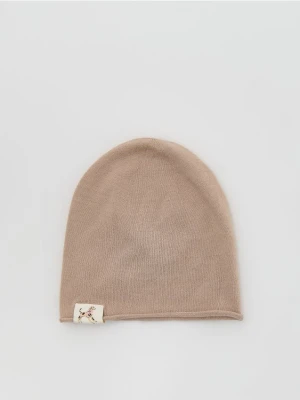 Reserved - Dzianinowa czapka z wiskozą - beżowy
