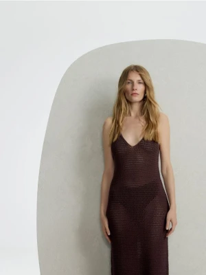 Reserved - Dzianinowa sukienka maxi - brązowy