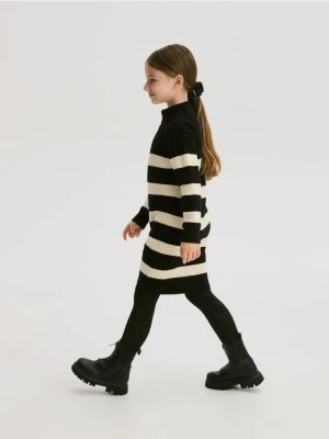 Reserved - Dzianinowa sukienka w paski - wielobarwny