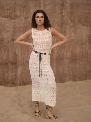 Zdjęcie produktu Reserved - Dzianinowa sukienka z paskiem - złamana biel