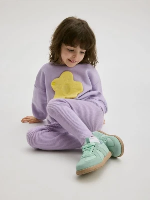 Zdjęcie produktu Reserved - Dzianinowe legginsy w prążek - lawendowy