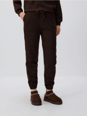 Reserved - Dzianinowe spodnie - ciemnobrązowy