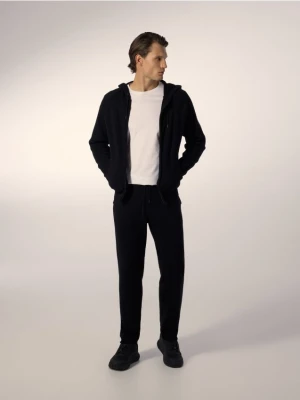 Reserved - Dzianinowe spodnie jogger - czarny