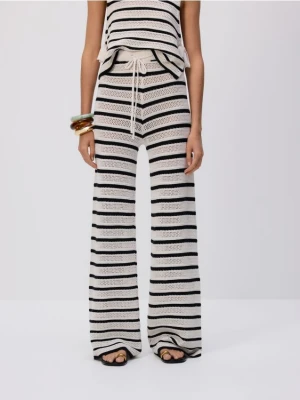 Reserved - Dzianinowe spodnie - wielobarwny