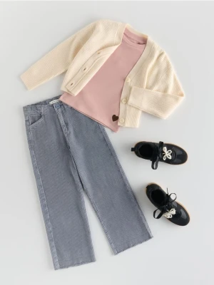 Reserved - Dzianinowy kardigan z wiskozą - złamana biel