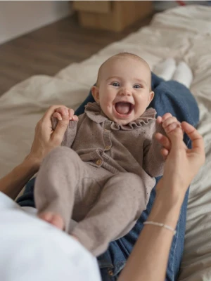 Reserved - Dzianinowy komplet z falbanką - jasnofioletowy