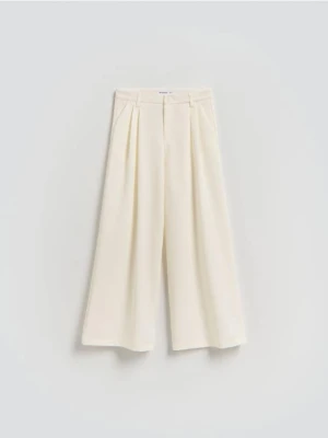 Reserved - Eleganckie spodnie - złamana biel