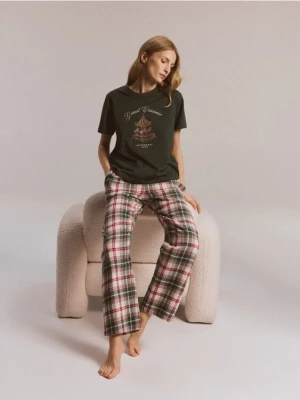 Reserved - Flanelowa piżama w kratę - zielony