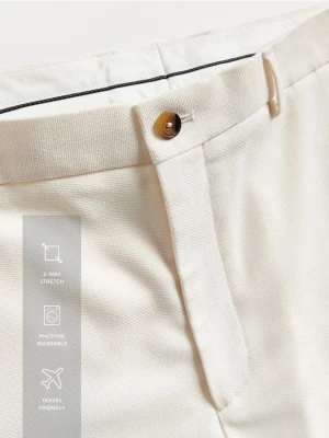 Reserved - Garniturowe spodnie carrot - biały