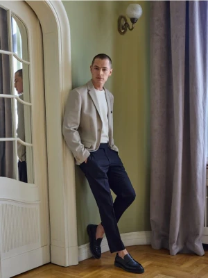 Reserved - Garniturowe spodnie slim fit - czarny