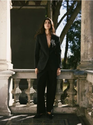 Reserved - Garniturowe spodnie z wełną - czarny