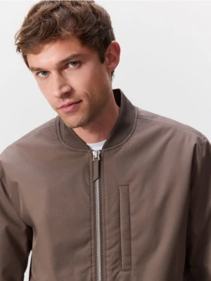 Reserved - Gładka bomberka - brązowy