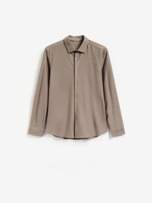 Reserved - Gładka koszula slim fit - beżowy