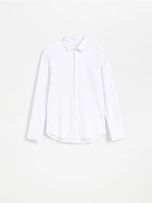 Reserved - Gładka koszula slim fit - biały
