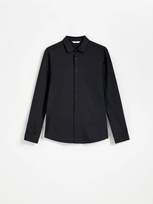 Reserved - Gładka koszula super slim fit - czarny